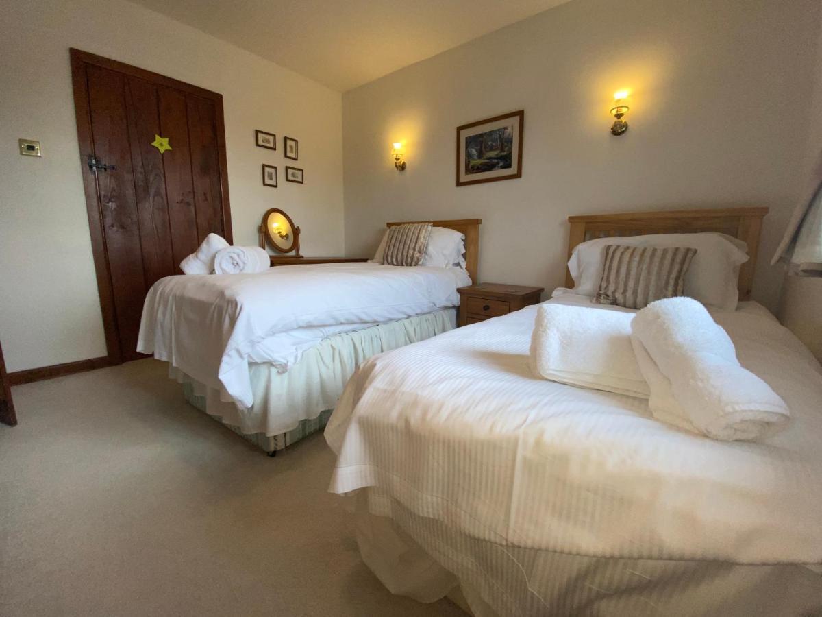 Eco-Friendly Dorset Cottage With Spa Set In Heart Of Countryside Sydling St Nicholas Exterior foto