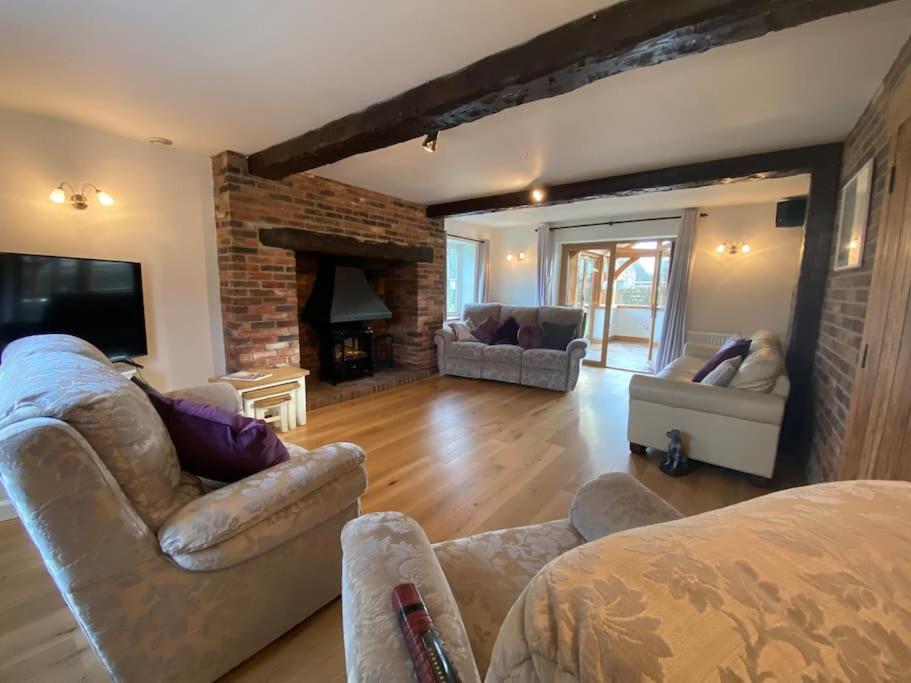Eco-Friendly Dorset Cottage With Spa Set In Heart Of Countryside Sydling St Nicholas Exterior foto